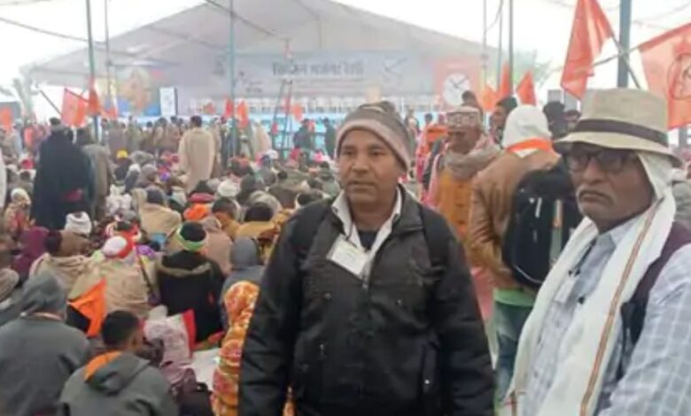 MP के किसानों की दिल्ली में हुंकार, कड़ाके की ठंड में रामलीला मैदान में प्रदर्शन
