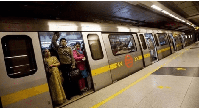Delhi Metro: सफर में भी स्मार्ट कार्ड कर सकेंगे रिचार्ज