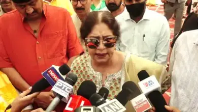 AAP पार्षद के साथ विवादों पर सांसद Kirron Kher