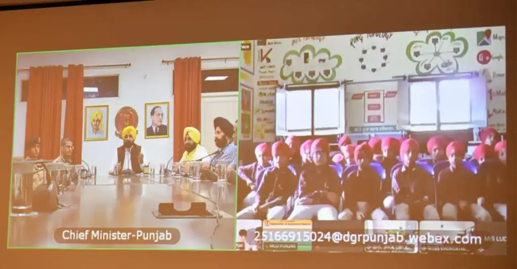 विद्यार्थियों को ट्रैफ़िक नियमों