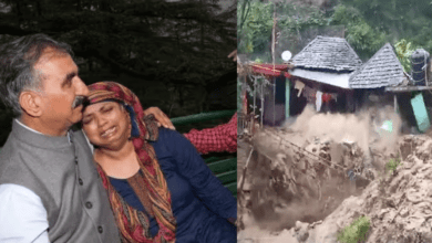 हिमाचल की तबाही पर मुख्यमंत्री सुक्खू से लिपटकर रो पड़ी महिला, सुक्खू भी हो गए भावुक