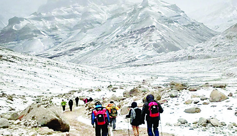 कैलाश मानसरोवर यात्रा शुरू, नाथू ला दर्रे से चीन पहुंचा तीर्थयात्रियों का पहला  जत्था - Hindxpress News
